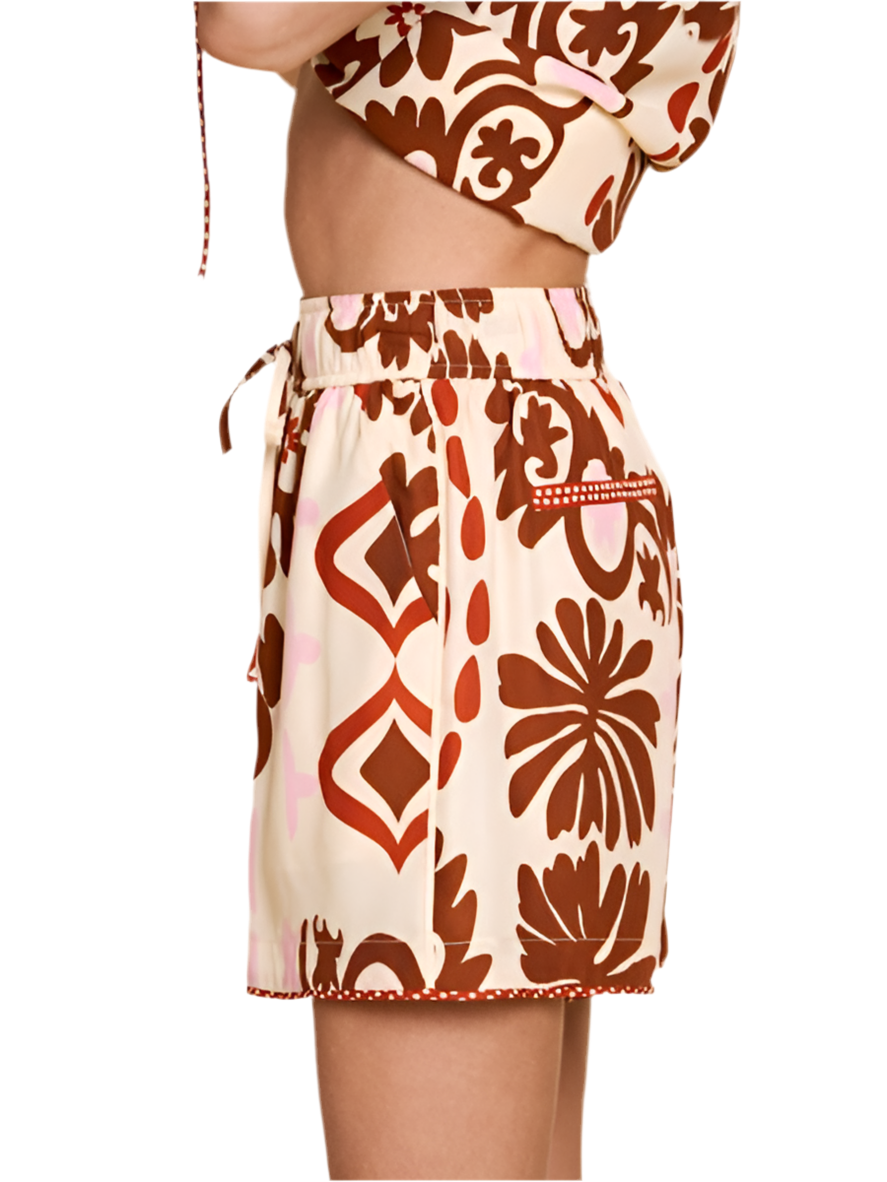 LYSSA SHORT