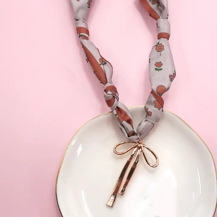 HANDMADE SCARF NECKLACE