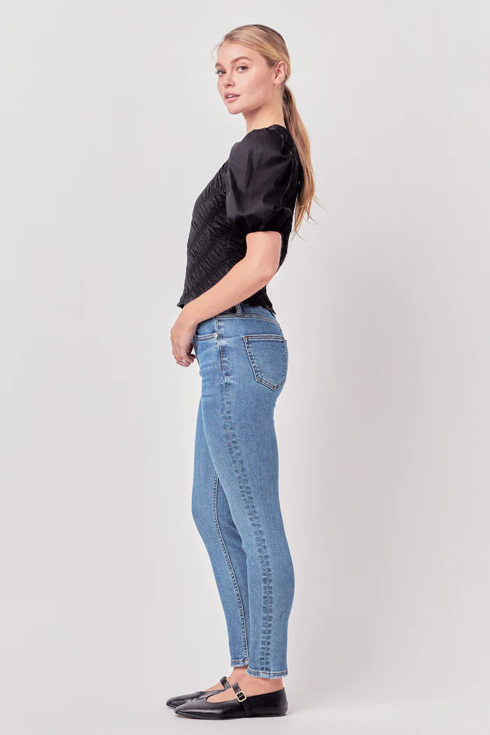 ASYMMETRICAL SMOCKED TOP