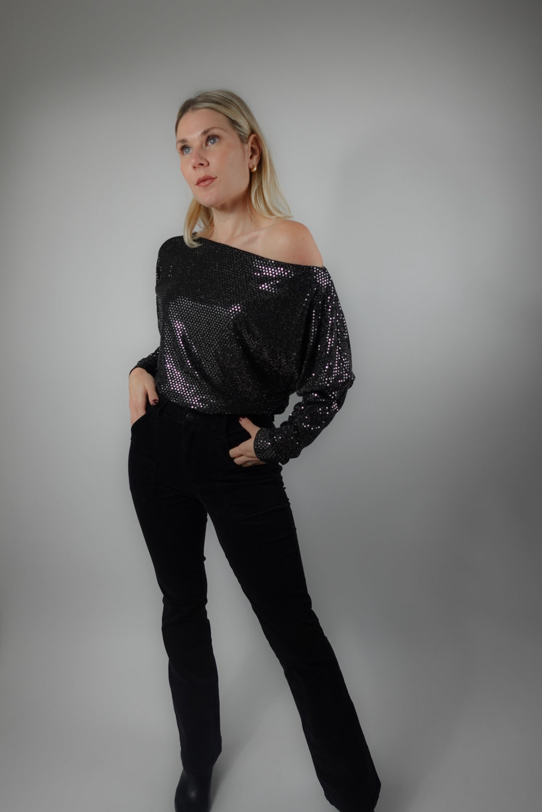 TARA TOP