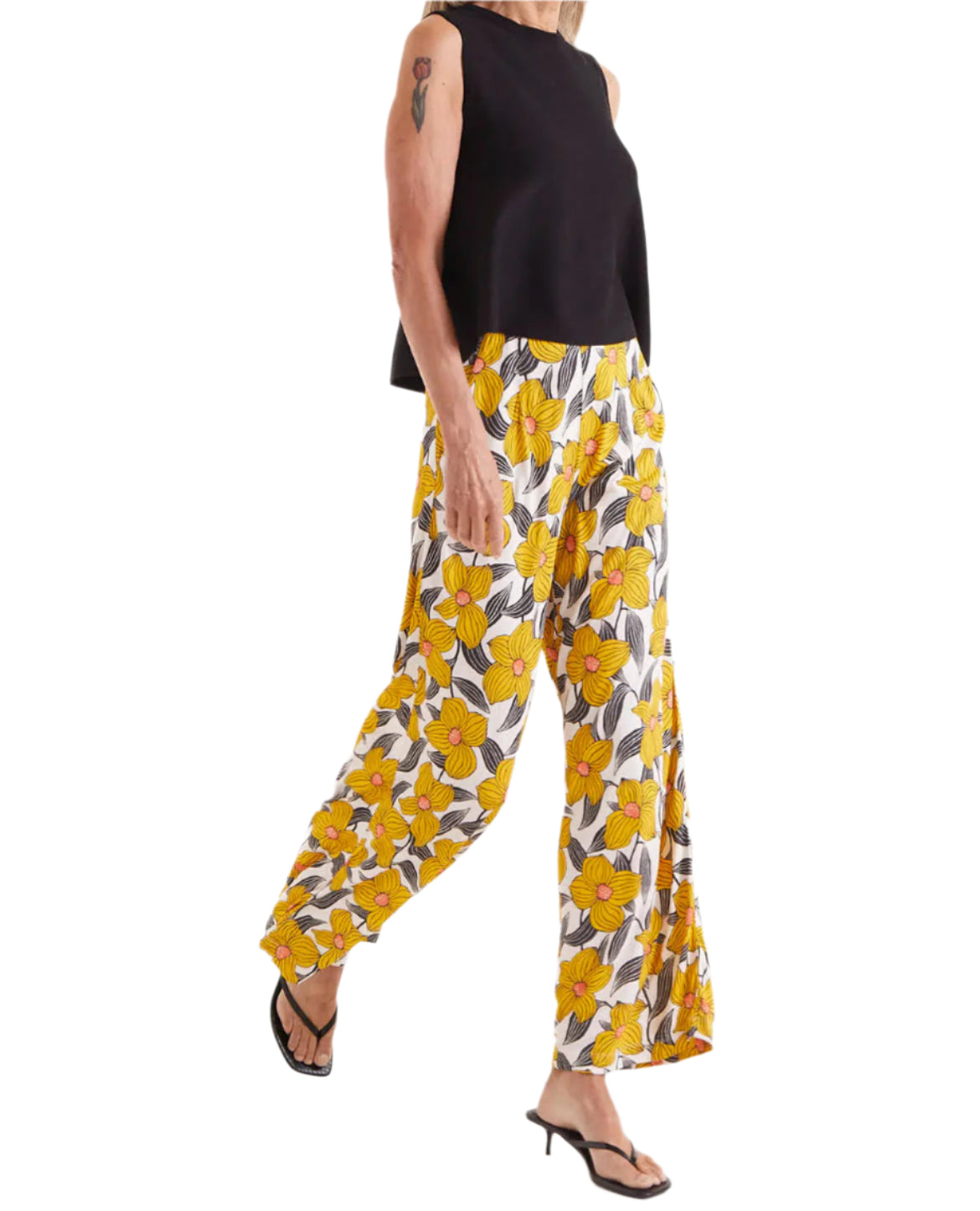 WANDA TOP