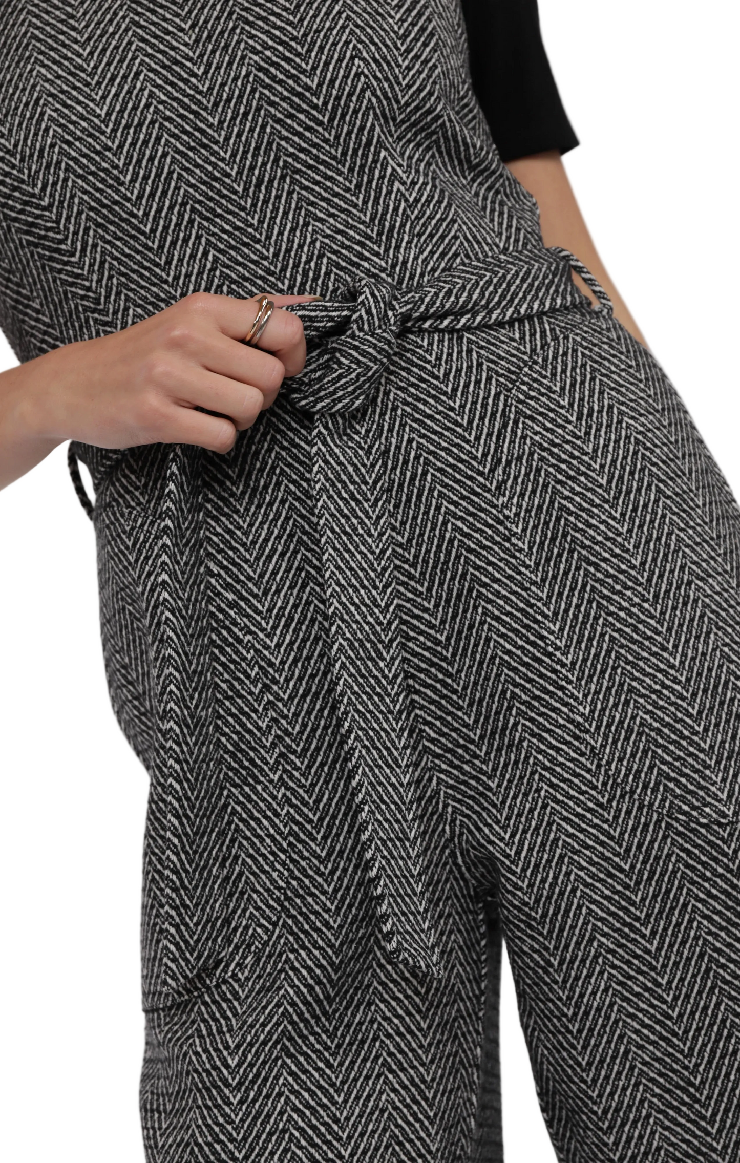 FEMME ENERGY PULLOVER