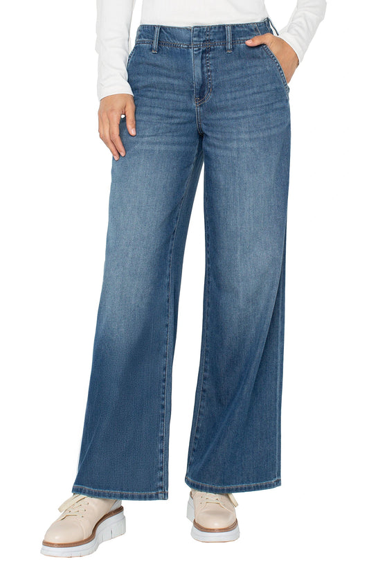 THE WEEKENDER JEAN