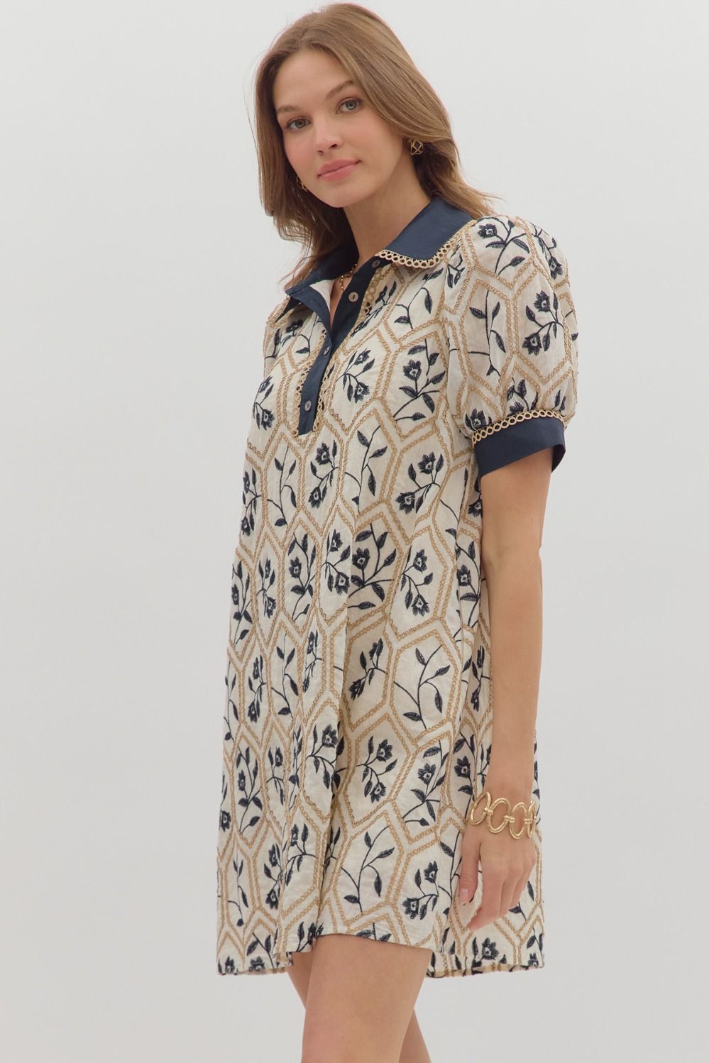 FRANCIS Floral embroidered short sleeve mini dress