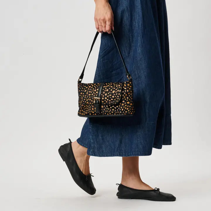 Urisa Shoulder Bag