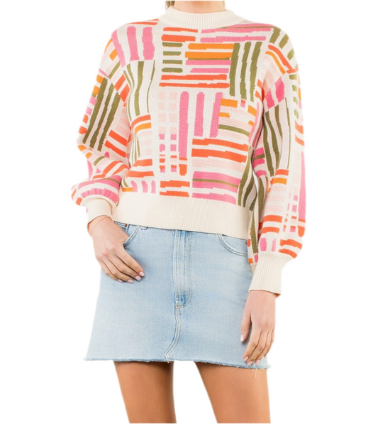TWISTED LINES PATTERNED TOP