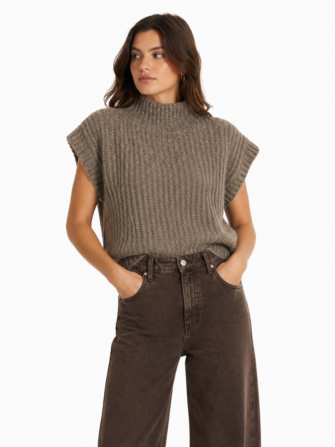 GRANGER TURTLENECK SWEATER VEST