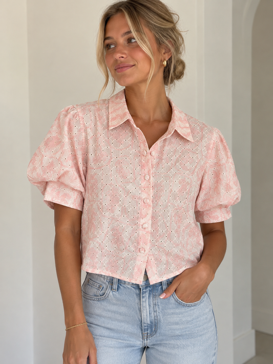 Eyelit Vneck Slv Less Top