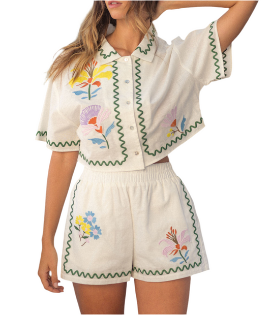 EMBROIDERED CROP BUTTON SHIRT