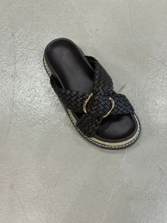 ALBIE SHOE